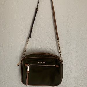 Michael Kors Purse- Great Deal!